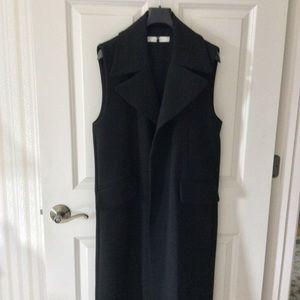 mango sleeveless coat
